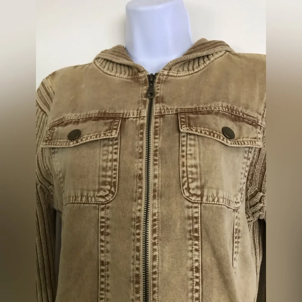 east side westside size L hooded Beige jacket closed in the front with zipper - Picture 5 of 14